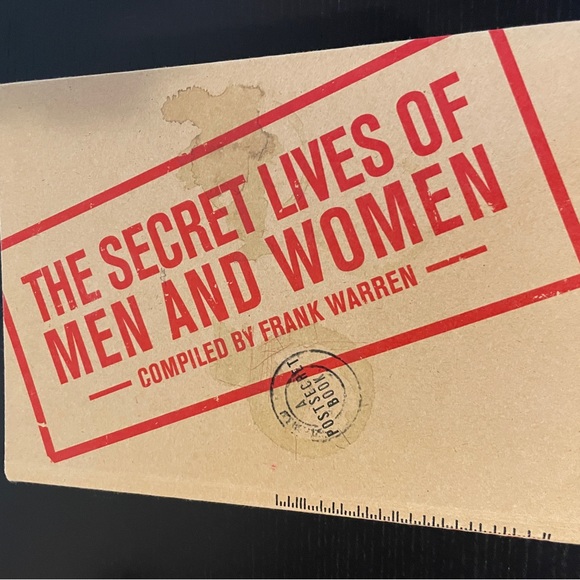 Set of 4 Post Secret Hardcover Books by Frank Warren Like New Coffee Table Books - Picture 2 of 5